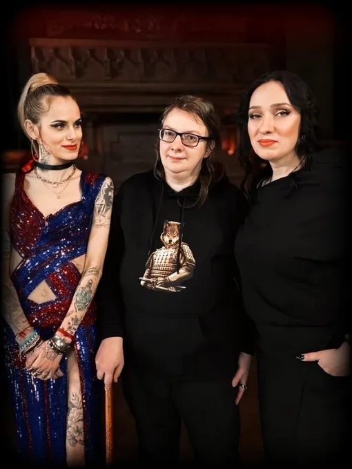 Лина Джебисашвили, Елена Ивашина и Ангелина Изосимова Лина Джебисашвили, Елена Ивашина и Ангелина Изосимова