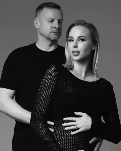 Вячеслав Малафеев и Ангелина Шкатова поженились в феврале Вячеслав Малафеев и Ангелина Шкатова поженились в феврале