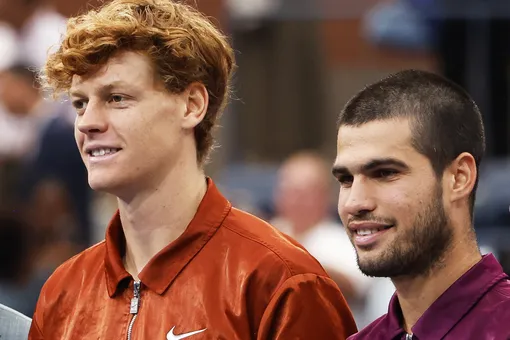 Любовный треугольник: теннисисты Карлос Алькарас и Янник Синнер встречаются с одной моделью Любовный треугольник: теннисисты Карлос Алькарас и Янник Синнер встречаются с одной моделью