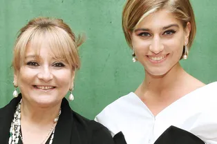 «Вкус губной помады»: Нино Нинидзе ласково обратилась к маме в день ее юбилея «Вкус губной помады»: Нино Нинидзе ласково обратилась к маме в день ее юбилея