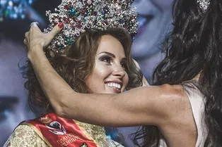 «Миссис Россия 2017» Полина Диброва озвучила цену участия в конкурсе красоты «Миссис Россия 2017» Полина Диброва озвучила цену участия в конкурсе красоты