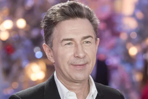Валерий Сюткин выставил на продажу за полмиллиарда рублей квартиру со столом Наполеона в центре Москвы Валерий Сюткин выставил на продажу за полмиллиарда рублей квартиру со столом Наполеона в центре Москвы