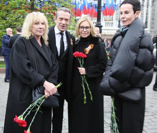 Елена Яковлева, Владимир Машков, Алена Бабенко и Ирина Апексимова