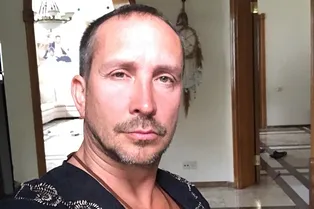 Бывшая жена Данко обвинила его в крошечных алиментах на содержание больной дочки Бывшая жена Данко обвинила его в крошечных алиментах на содержание больной дочки