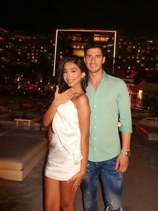 Элен Бадалян рассказала о знакомстве родителей с женихом Элен Бадалян рассказала о знакомстве родителей с женихом