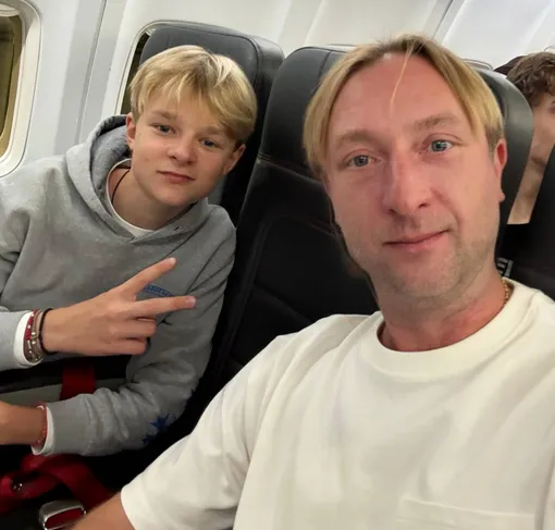 Александр Плющенко и его отец Евгений Александр Плющенко и его отец Евгений