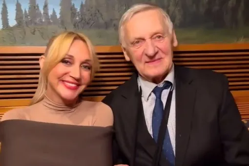 Кристина Орбакайте после скандальной отмены концерта встретилась с отцом в Литве
