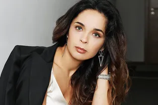 «Он пытался меня поцеловать!»: Юлия Ахмедова заявила о домогательствах врача «Он пытался меня поцеловать!»: Юлия Ахмедова заявила о домогательствах врача