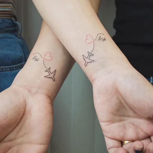 парная татуировка для девушек