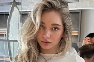 «Я сходила с ума»: страстно поцеловавшая Егора Крида на концерте танцовщица тяжело переживала нападки хейтеров «Я сходила с ума»: страстно поцеловавшая Егора Крида на концерте танцовщица тяжело переживала нападки хейтеров