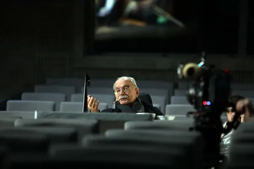 Никита Михалков на репетиции