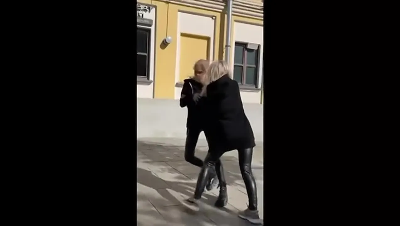Нажми и смотри Нажми и смотри