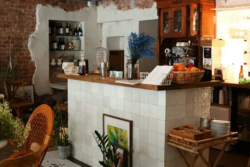 Интерьер кафе «Публика» Интерьер кафе «Публика»