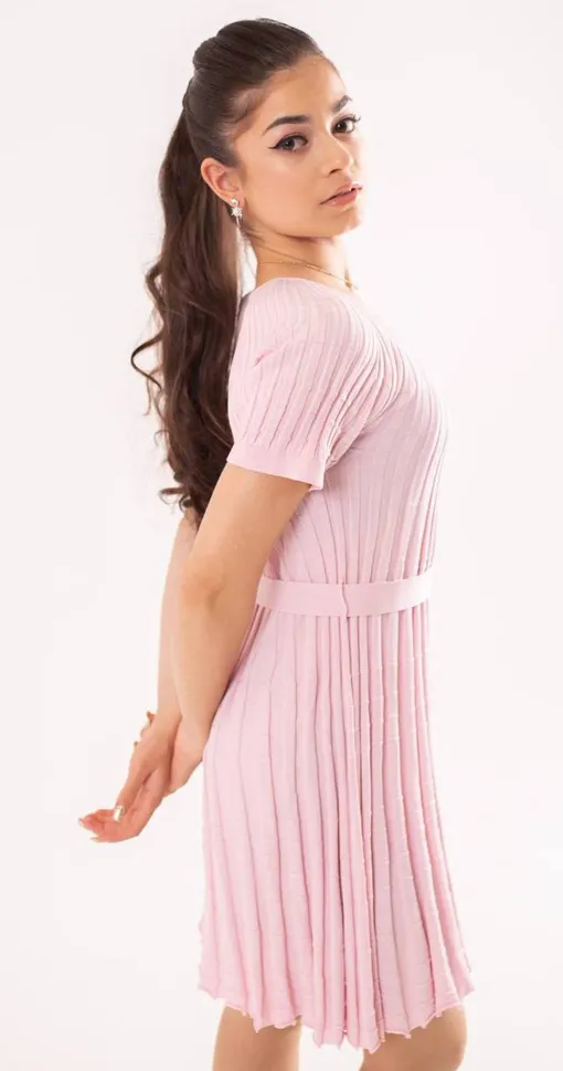 Чтобы иметь шанс на медаль, Аделии Петросян нужно рисковать в произвольной программе