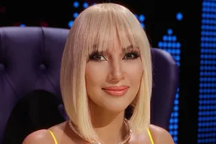 «У меня искры из глаз!»: Лера Кудрявцева испытала сильную боль в Сингапуре