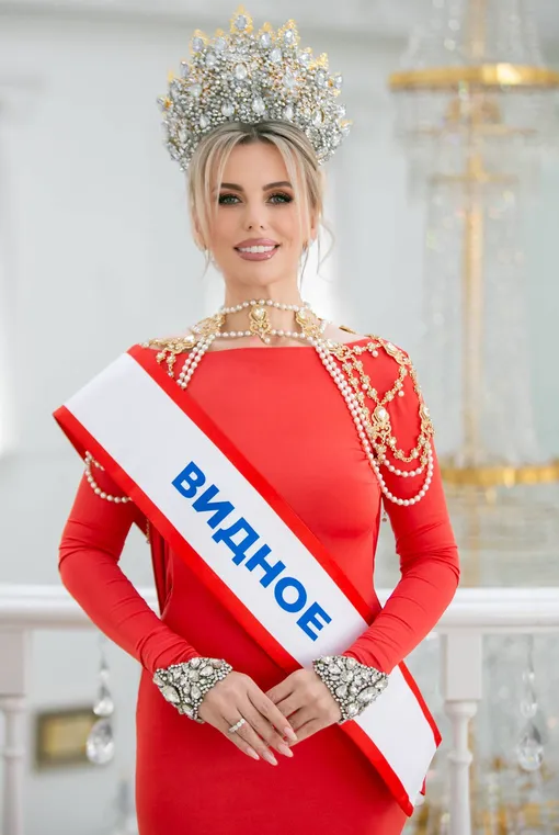 Людмилы Секрий из подмосковного города Видное выиграла конкурс «Миссис Земля — 2026» Людмилы Секрий из подмосковного города Видное выиграла конкурс «Миссис Земля — 2026»