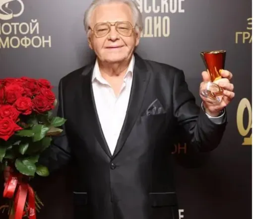 Юрий Антонов рассказал, что ему помогли медики Юрий Антонов рассказал, что ему помогли медики