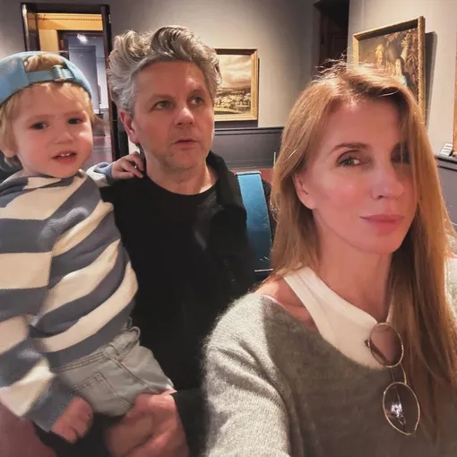 Светлана Бондарчук с мужем Сергеем Харченко и сыном Петром