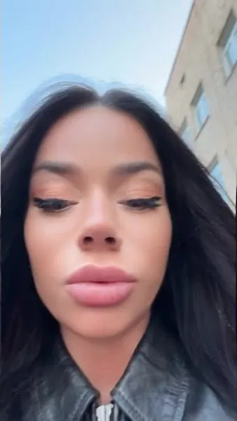 Нажми и смотри