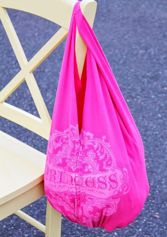 bag made from an old T-shirt