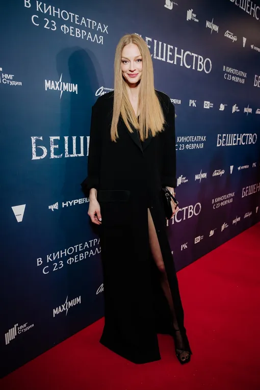 Светлана Ходченкова на премьере
