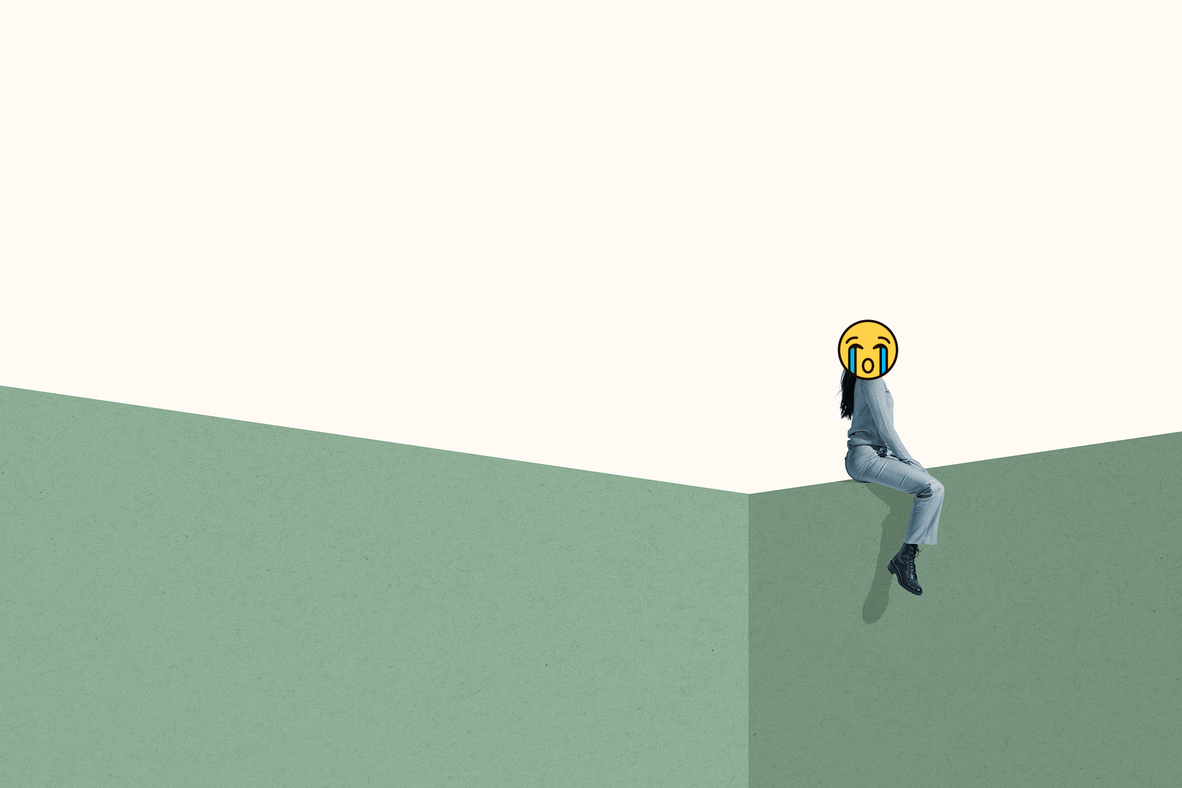 Угол стола и замужество: разбираемся с одним из самых живучих суеверий