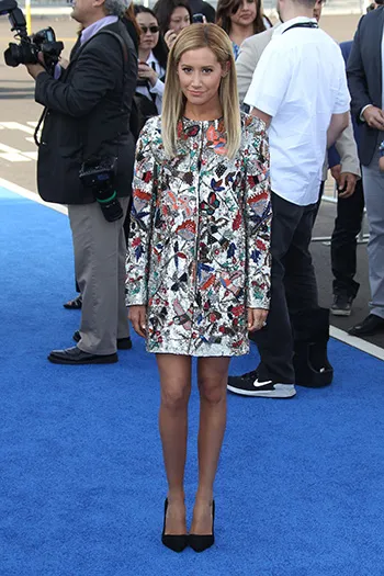 Эшли Тисдейл в Alice + Olivia