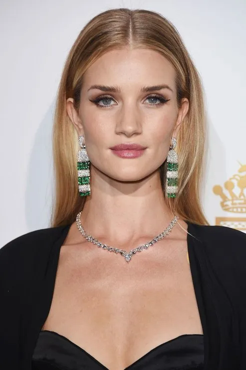 Рози Хантингтон-Уайтли Рози Хантингтон-Уайтли