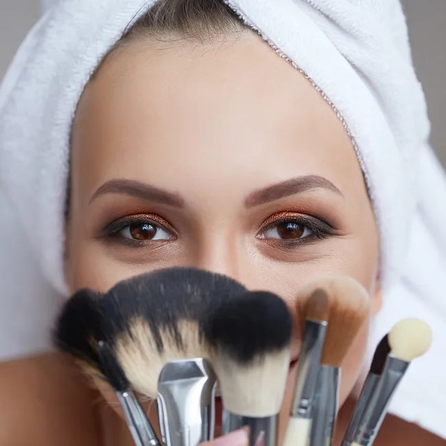 Тени добавляют возраста? 6 правил анти-эйдж макияжа глаз — советы визажиста