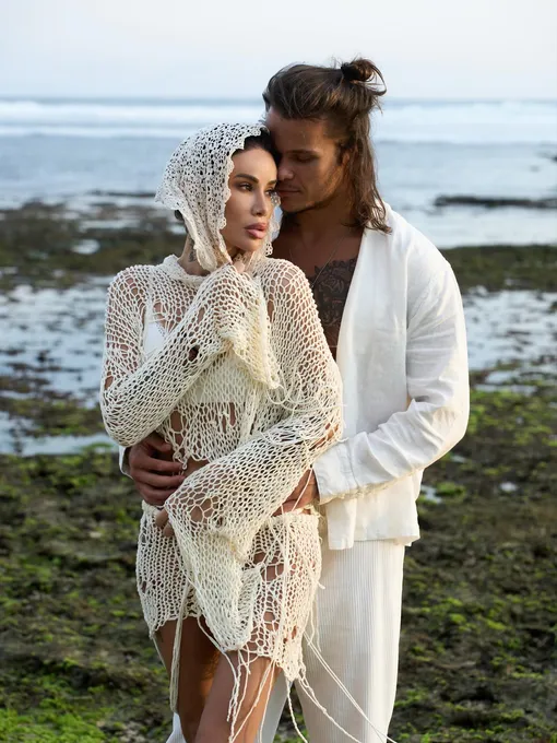 Айза с женихом Степаном Айза с женихом Степаном