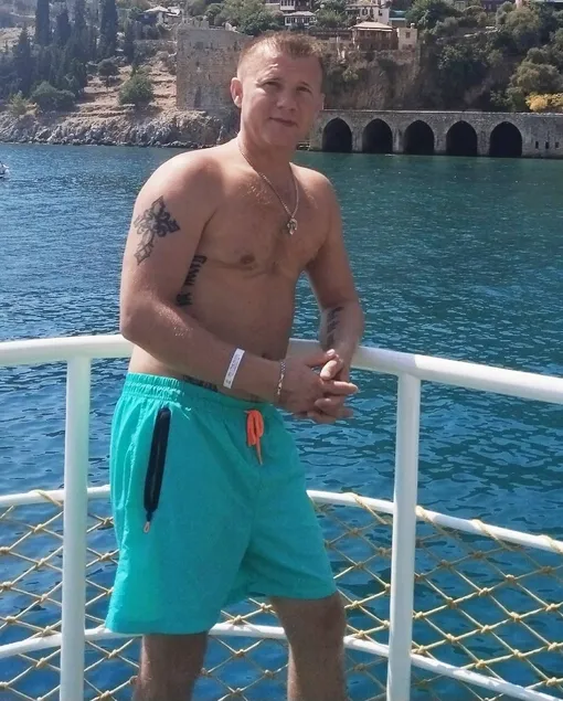 Александр Порошин жил в Санкт-Петербурге Александр Порошин жил в Санкт-Петербурге