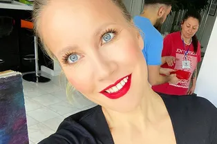 «Как пикантно!»: Елена Летучая показала красивую грудь в сверкающем бра «Как пикантно!»: Елена Летучая показала красивую грудь в сверкающем бра