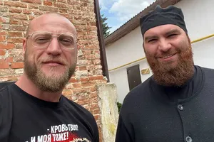 После похорон погибшего в 41 год Миши Маваши исповедовавший рэпера священник заявил, что он не мог покончить с собой После похорон погибшего в 41 год Миши Маваши исповедовавший рэпера священник заявил, что он не мог покончить с собой