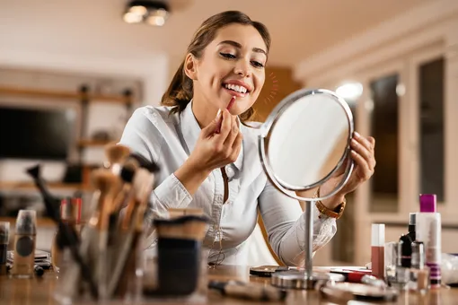 Как сделать идеальный макияж с карандашом для губ: 6 простых шагов