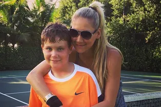 Анна Курникова показала младшего брата в его день рождения Анна Курникова показала младшего брата в его день рождения