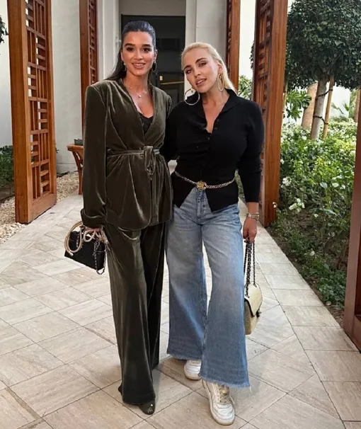 Ксения Бородина вместе с подругой отправилась на концерт Мэрайи Кэри