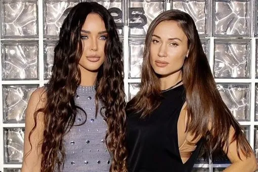 Елена Товстик призналась, что жена Тимура Хайдарова помогает ей восстановить форму груди Елена Товстик призналась, что жена Тимура Хайдарова помогает ей восстановить форму груди