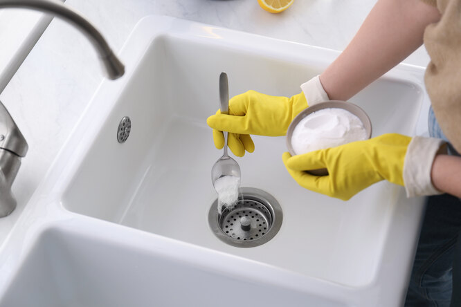 get rid of unpleasant odors in the sewers