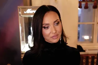 Узнали у Алсу, насколько хорошо певица знает своих коллег по шоу-бизнесу