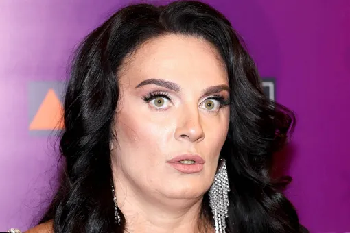 Елена Ваенга ввела жесткие меры безопасности на концертах после смерти зрительницы Елена Ваенга ввела жесткие меры безопасности на концертах после смерти зрительницы