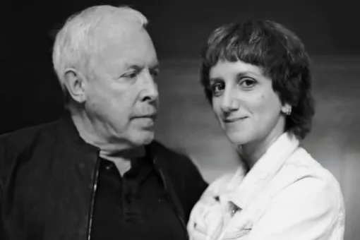 «Я окаменел. Она пополам бы девочку перекусила»: Андрей Макаревич заявил, что тигровая акула напала на его жену «Я окаменел. Она пополам бы девочку перекусила»: Андрей Макаревич заявил, что тигровая акула напала на его жену