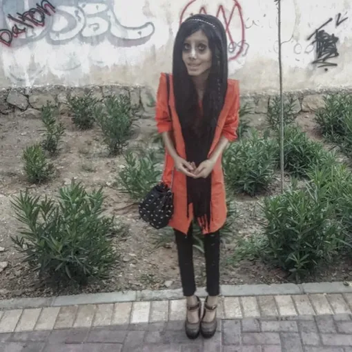 Сахар Табар