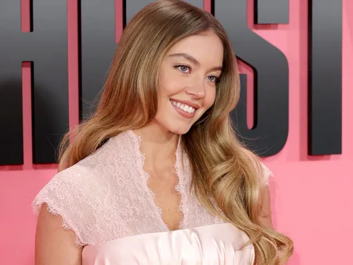 Сцену с Сидни Суини вырезали из фильма