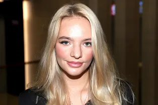 Беременная третий год подряд Лиза Пескова показала фото с одним из детей Беременная третий год подряд Лиза Пескова показала фото с одним из детей
