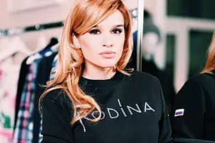 Ксения Бородина одела группу Serebro в костюмы своего бренда