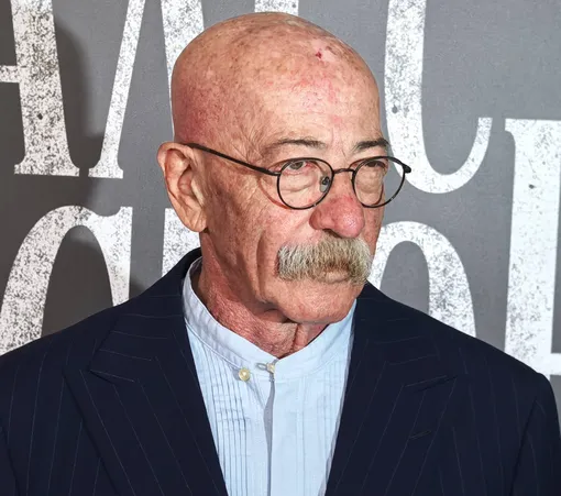 Александр Розенбаум на премьере мюзикла-откровения «Вальс-бостон»