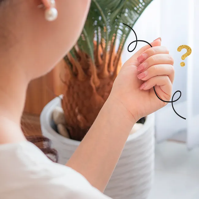 Как снимают гель-лак при помощи нитки — и что об этом думает мастер по маникюру