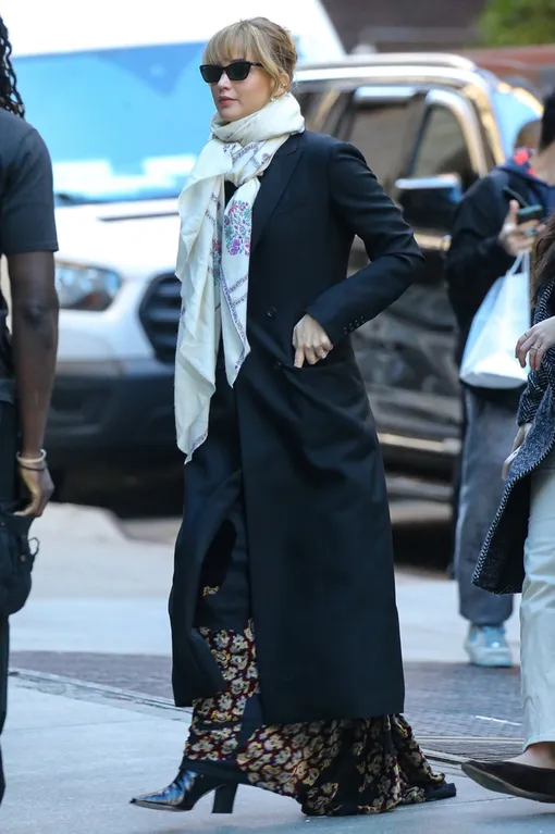 Дженнифер Лоуренс стала гостьей шоу Watch What Happens Live