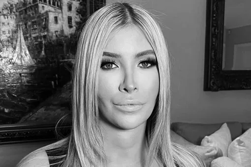 Погибла при аварии на квадроцикле подруга и менеджер Кейтлин Дженнер, 29-летняя София Хатчинс Погибла при аварии на квадроцикле подруга и менеджер Кейтлин Дженнер, 29-летняя София Хатчинс