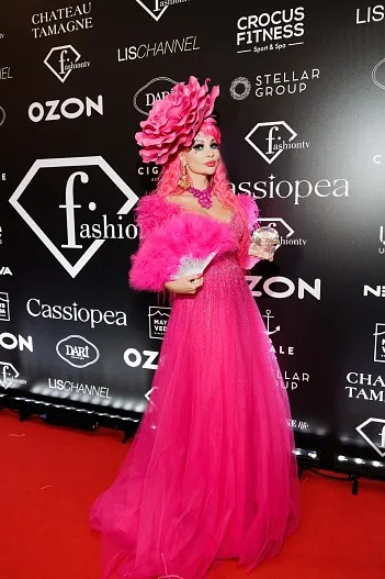 Таня Тузова Таня Тузова